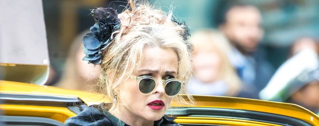 Helena Bonham Carter im Oktober 2016 bei am Set von "Ocean's Eight" in New York Helena Bonham Carter im Oktober 2016 bei am Set von "Ocean's Eight" in New York