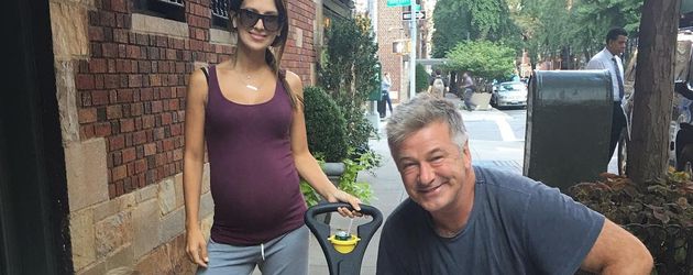 Hilaria und Alec Baldwin mit ihren Kindern Carmen und Rafael Thomas Hilaria und Alec Baldwin mit ihren Kindern Carmen und Rafael Thomas