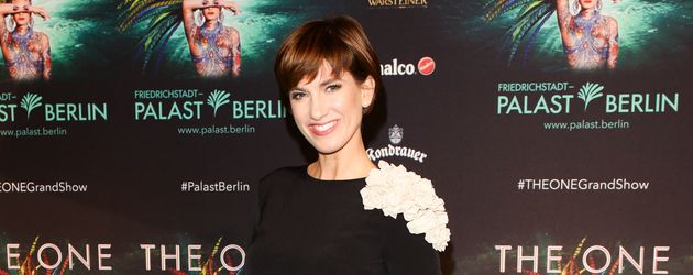 Isabell Horn bei der Premiere von THE ONE Grand Show in Berlin Isabell Horn bei der Premiere von THE ONE Grand Show in Berlin