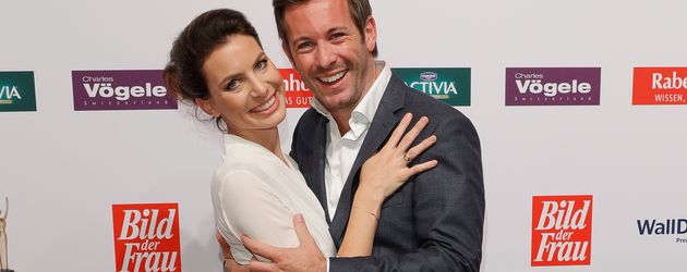 Schauspieler Jan Hartmann und Frau Julia bei der Verleihung des "Goldenen Bild der Frau"-Awards 2016 Schauspieler Jan Hartmann und Frau Julia bei der Verleihung des "Goldenen Bild der Frau"-Awards 2016