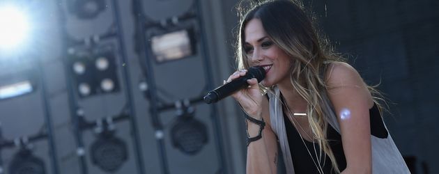 Jana Kramer bei "Windy City LakeShake Country Music Festival" in Chicago Jana Kramer bei "Windy City LakeShake Country Music Festival" in Chicago