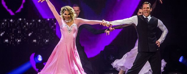 Janni Hönscheid und Peer Kusmagk bei "Deutschland tanzt" Janni Hönscheid und Peer Kusmagk bei "Deutschland tanzt"