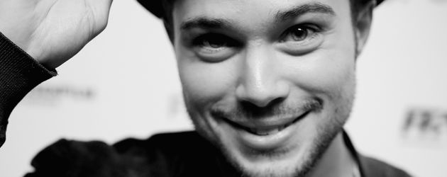 Jascha Rust bei der Premiere von "Verrückt nach Fixi", Schwarz Weiß Jascha Rust bei der Premiere von "Verrückt nach Fixi", Schwarz Weiß