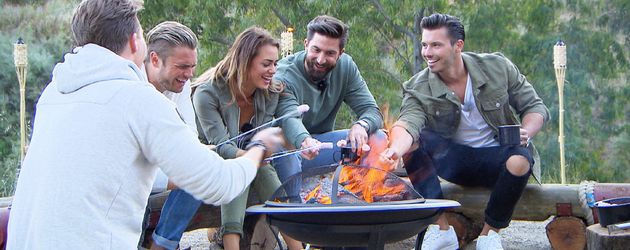 Jessica Paszka und die Bachelorette-Kandidaten Jessica Paszka und die Bachelorette-Kandidaten