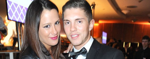 Joey Heindle (r.) und seine Verlobte Justine beim der ECHO-Aftershowparty 2015 Joey Heindle (r.) und seine Verlobte Justine beim der ECHO-Aftershowparty 2015