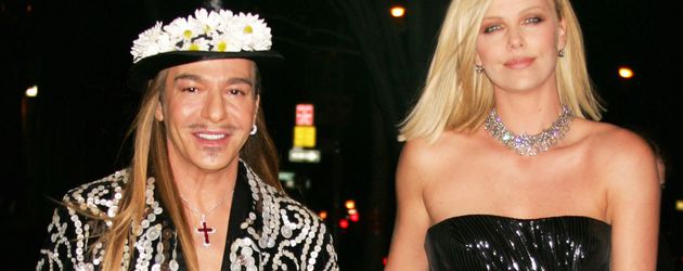 Charlize Theron und John Galliano Charlize Theron und John Galliano