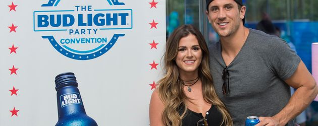 JoJo Fletcher und Freund Jordan Rodgers in Dallas JoJo Fletcher und Freund Jordan Rodgers in Dallas