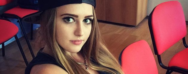 Julia Vins Julia Vins