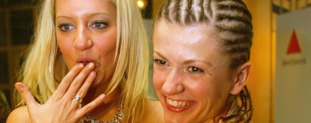 Juliette Schoppmann und Lucy Diakovska beim Musical "We Will Rock You" Juliette Schoppmann und Lucy Diakovska beim Musical "We Will Rock You"