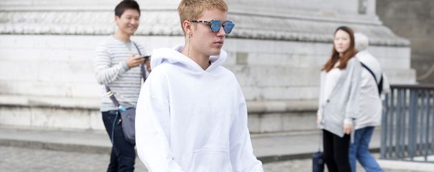 Justin Bieber in Paris Justin Bieber in Paris