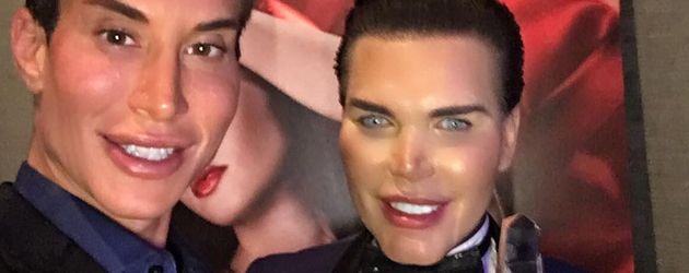 Justin Jedlica und Rodrigo Alves bei den "Aesthetic Academy Awards" Justin Jedlica und Rodrigo Alves bei den "Aesthetic Academy Awards"