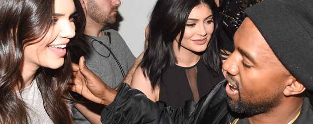 Kylie Jenner, Kanye West und Kendall Jenner Kylie Jenner, Kanye West und Kendall Jenner