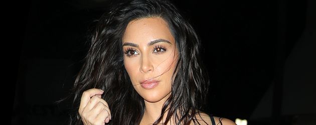 Kim Kardashian auf dem Weg zum Dinner in Miami Kim Kardashian auf dem Weg zum Dinner in Miami