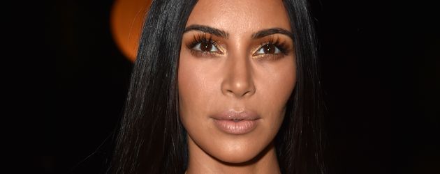 Kim Kardashian bei der Modenschau von "Givenchy" in Paris Kim Kardashian bei der Modenschau von "Givenchy" in Paris