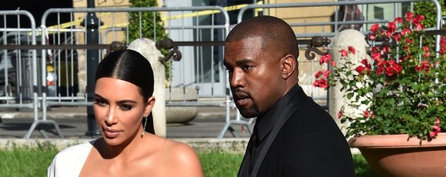 Kim Kardashian und Kanye West bei der "La Traviata"-Eröffnungsfeier in Rom Kim Kardashian und Kanye West bei der "La Traviata"-Eröffnungsfeier in Rom