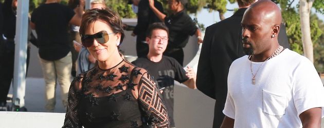 Kris Jenner und Corey Gamble beim Kanye West-Event "Famous" Kris Jenner und Corey Gamble beim Kanye West-Event "Famous"