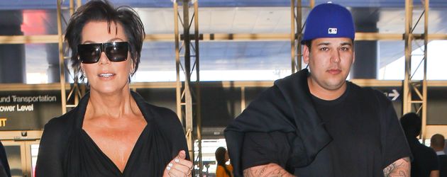 Kris Jenner und Rob Kardashian im Mai 2014 am Flughafen Los Angeles Kris Jenner und Rob Kardashian im Mai 2014 am Flughafen Los Angeles