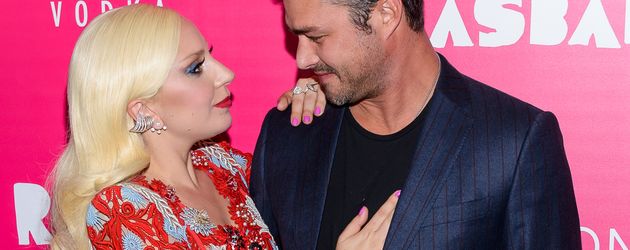 Lady GaGa und Taylor Kinney Lady GaGa und Taylor Kinney