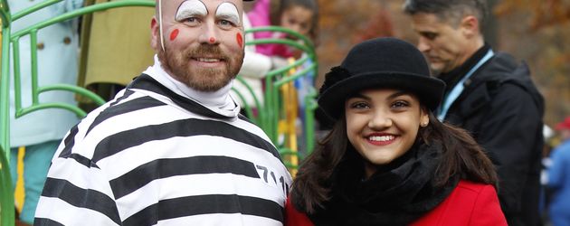 Lauren Hernandez bei der New-York-Thanksgiving-Parade Lauren Hernandez bei der New-York-Thanksgiving-Parade