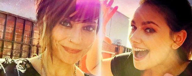 Janina Uhse und Linda Marlen Runge Janina Uhse und Linda Marlen Runge