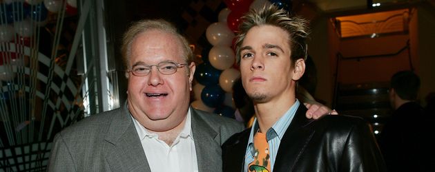 Musikproduzent Lou Pearlman und Sänger Aaron Cater Musikproduzent Lou Pearlman und Sänger Aaron Cater