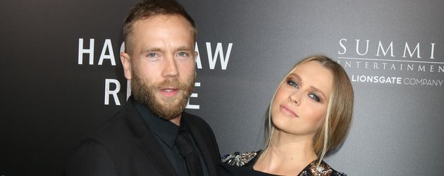 Mark Webber und Teresa Palmer im Oktober 2016 auf einer Filmpremiere in Los Angeles. Mark Webber und Teresa Palmer im Oktober 2016 auf einer Filmpremiere in Los Angeles.