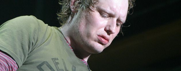 Matt Roberts bei einem Konzert von 3 Doors Down im Zenith in München Matt Roberts bei einem Konzert von 3 Doors Down im Zenith in München