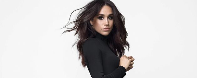Meghan Markle posiert für die Marke "Reitmans" im November 2016 als Model Meghan Markle posiert für die Marke "Reitmans" im November 2016 als Model