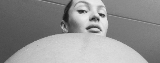 Model Candice Swanepoel Model Candice Swanepoel