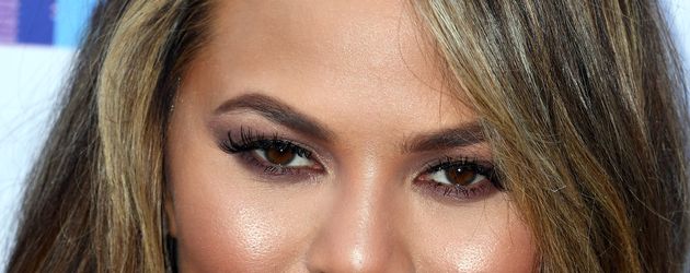 Model Chrissy Teigen in Hollywood Model Chrissy Teigen in Hollywood