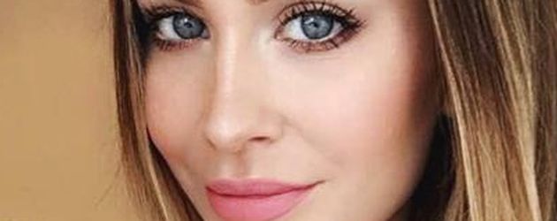 Mrs. Bella, YouTuberin Mrs. Bella, YouTuberin