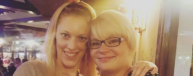 Nadine Hildegard und Sarah Liesenhoff Nadine Hildegard und Sarah Liesenhoff