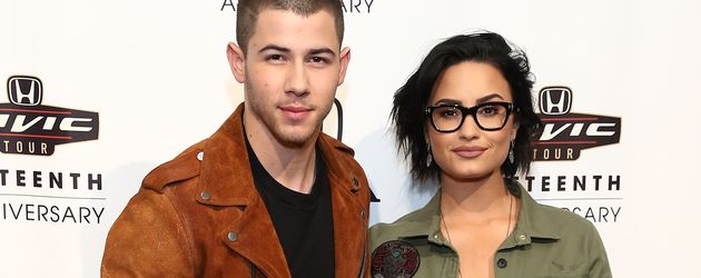Nick Jonas und Demi Lovato Nick Jonas und Demi Lovato