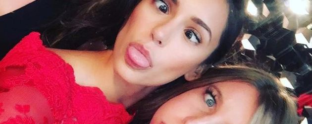 Nina Dobrev bei einer Modenschau auf der NYFW Nina Dobrev bei einer Modenschau auf der NYFW