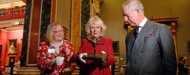 Prinz Charles und Herzogin Camilla im Fitzwilliam Museum der Universität Cambridge Prinz Charles und Herzogin Camilla im Fitzwilliam Museum der Universität Cambridge