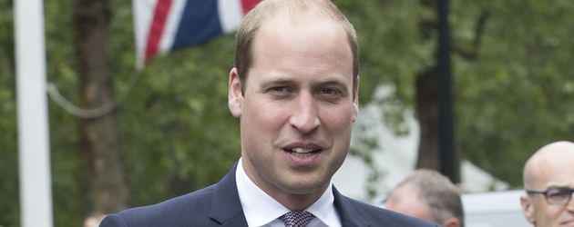 Prinz William beim "Patron's Lunch" anlässlich dem 90. Geburtstag der Queen Prinz William beim "Patron's Lunch" anlässlich dem 90. Geburtstag der Queen