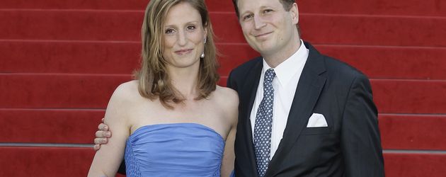 Prinzessin Sophie und Prinz Georg Friedrich auf einem Benefiz-Konzert in Berlin, 2011 Prinzessin Sophie und Prinz Georg Friedrich auf einem Benefiz-Konzert in Berlin, 2011