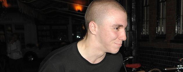 Rocco Ritchie beim Verlassen des Chiltern Firehouse in London Rocco Ritchie beim Verlassen des Chiltern Firehouse in London