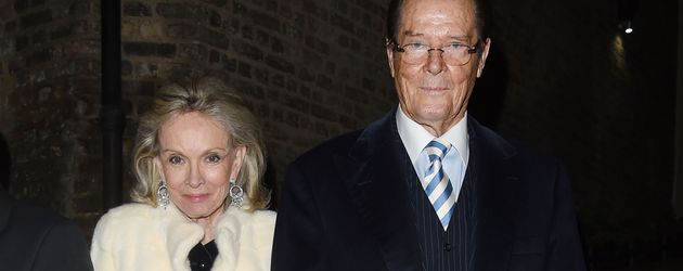 Roger Moore und Ehefrau Kristina Tholstrup Roger Moore und Ehefrau Kristina Tholstrup