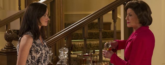 Alexis Bledel und Kelly Bishop Alexis Bledel und Kelly Bishop