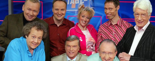 Rudi Carrell mit dem Team von "7 Tage, 7 Köpfe" Rudi Carrell mit dem Team von "7 Tage, 7 Köpfe"