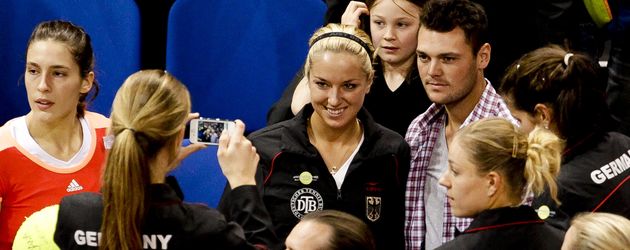 Sabine Lisicki und Martin Kaymer 2012 beim Fed-Cup in Stuttgart Sabine Lisicki und Martin Kaymer 2012 beim Fed-Cup in Stuttgart