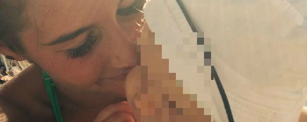 Sarah Lombardi im Urlaub mit Sohn Alessio Sarah Lombardi im Urlaub mit Sohn Alessio