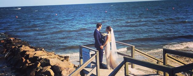 Sasha Cohen und Ehemann Tom May an ihrem Hochzeitstag in Massachusetts Sasha Cohen und Ehemann Tom May an ihrem Hochzeitstag in Massachusetts