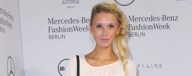 Scarlett Gartmann auf der Mercedes Benz Fashion Week Berlin 2016 Scarlett Gartmann auf der Mercedes Benz Fashion Week Berlin 2016