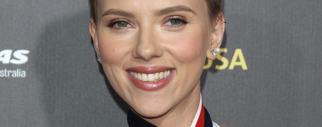 Scarlett Johansson Scarlett Johansson