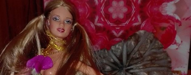 "Schwer verliebt"-Kandidatin Sarah postete zuletzt ein Bild mit Barbie-Puppen "Schwer verliebt"-Kandidatin Sarah postete zuletzt ein Bild mit Barbie-Puppen