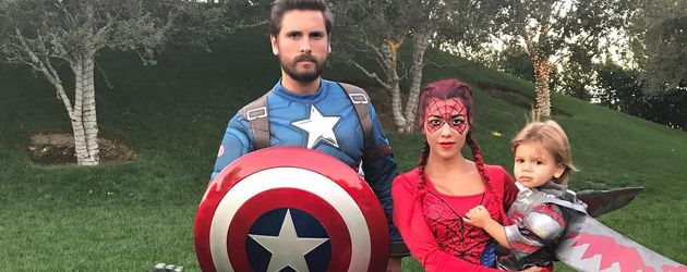Scott Disick und Kourtney Kardashian mit ihren Kindern Mason, Penelope und Reign Scott Disick und Kourtney Kardashian mit ihren Kindern Mason, Penelope und Reign