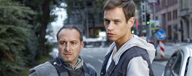 Semir Gerkhan (Erdogan Atalay, l.) und Alex Brandt (Vinzenz Kiefer) bei "Alarm für Cobra 11" Semir Gerkhan (Erdogan Atalay, l.) und Alex Brandt (Vinzenz Kiefer) bei "Alarm für Cobra 11"