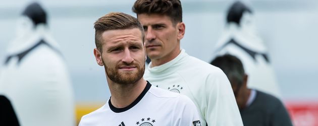 Shkodran Mustafi beim Training der DFB-Elf Shkodran Mustafi beim Training der DFB-Elf